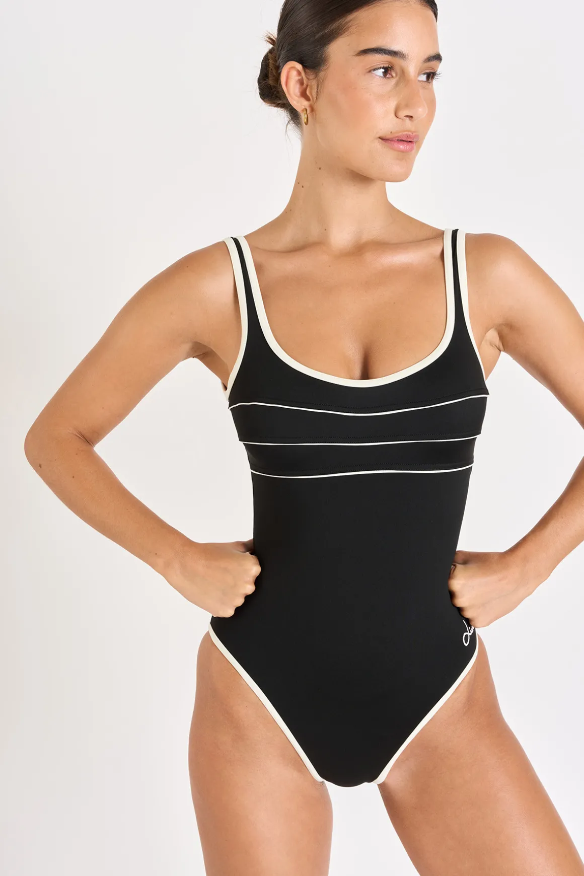 MAILLOT 1 PIECE Noir ANCOLIE LAVANDOU