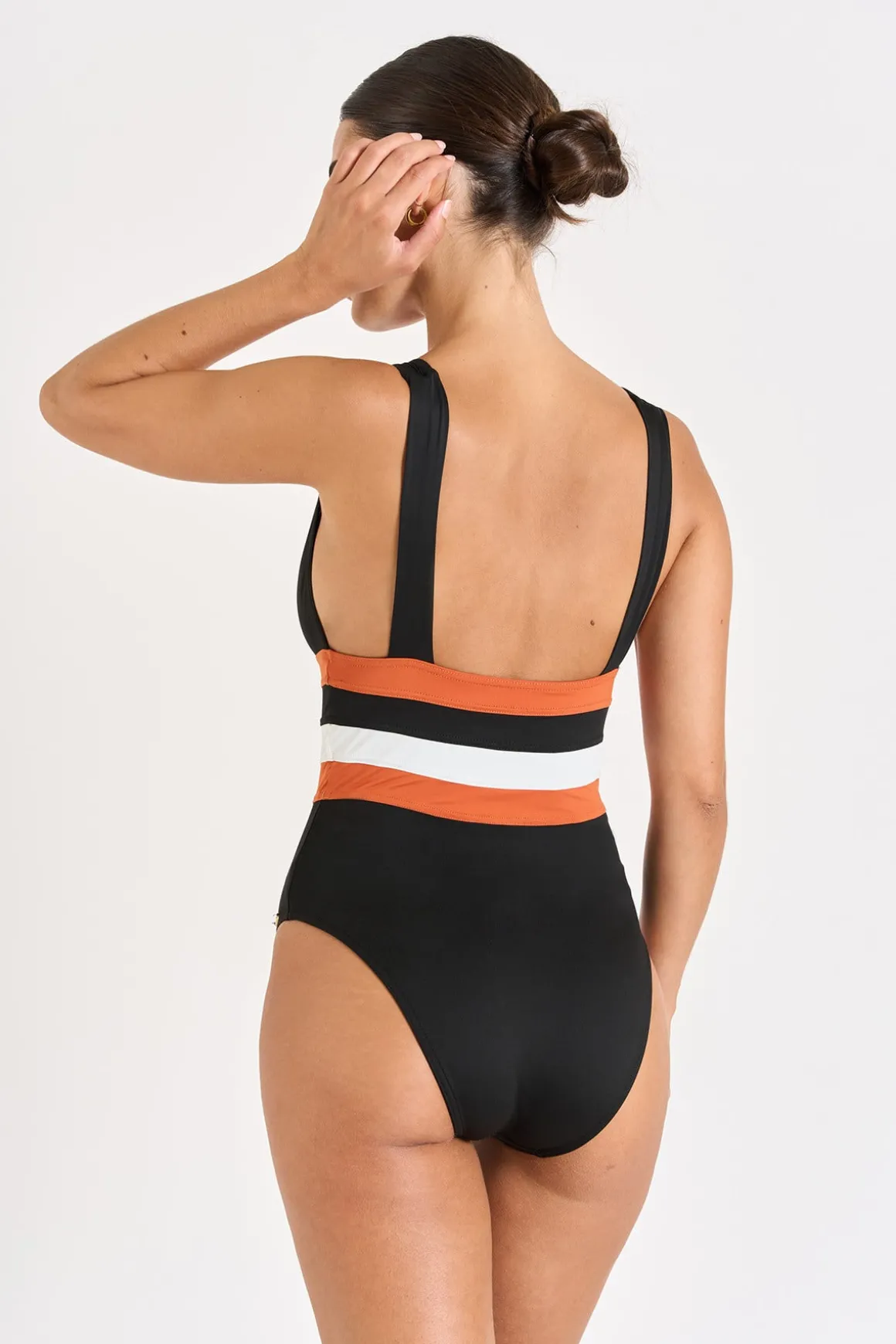 MAILLOT 1 PIECE Noir NICOLE OSTEA